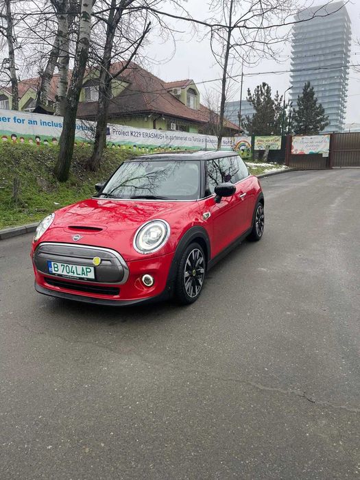 Mini Cooper  SE, impecabila, achizitionata din Romania