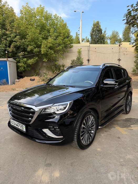Срочно продается машина Jetour X70 flagship eng fulli