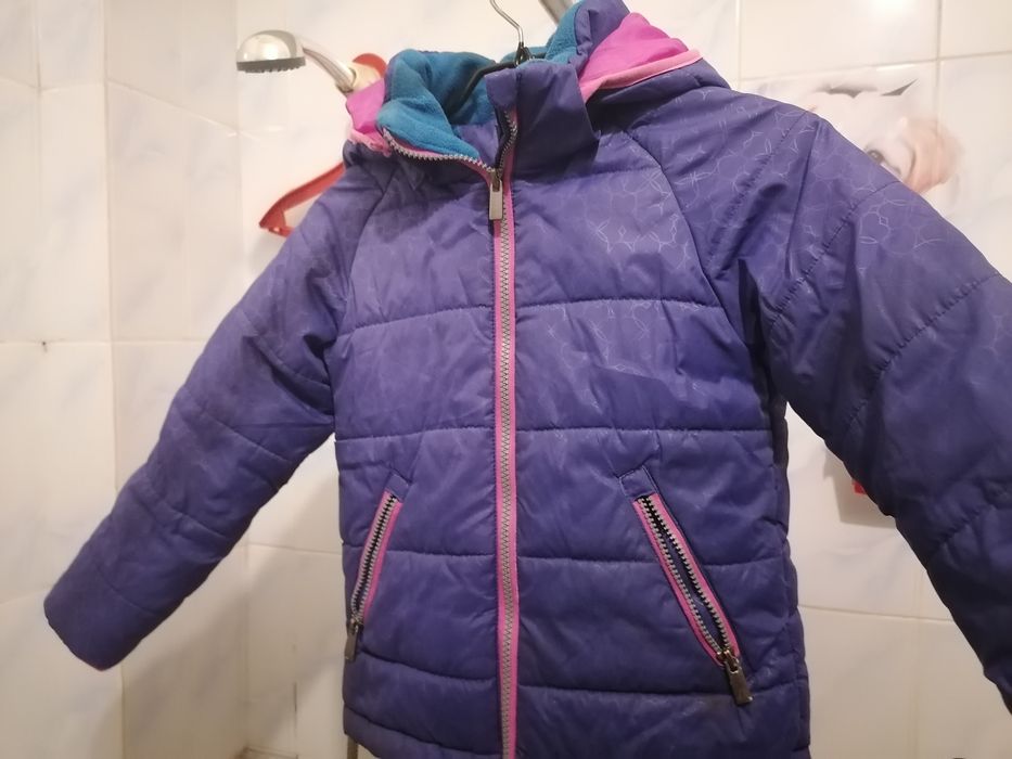 Куртки девочкам с 4лет до 8