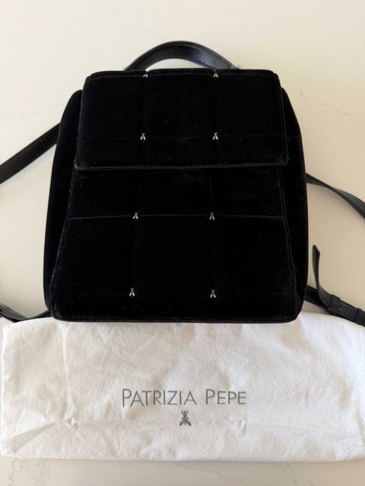Patrizia Pepe раница - плюш и кожа, използвана