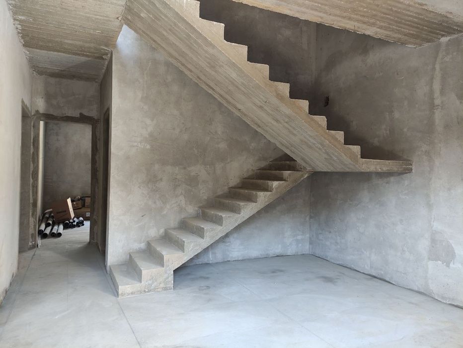 Продаётся участок (коробка) Мехнат