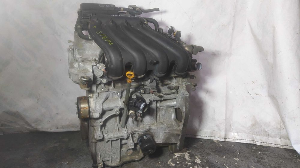 Двигатель HR15 HR16 Nissan Juke 8 форсунок