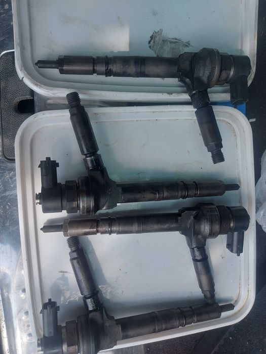 Дюзи за опел астра х  2006 год. 4 броя