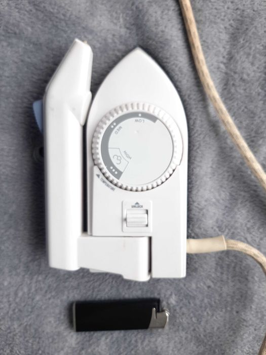 Туристическа ютия Moulinex Travel Jet