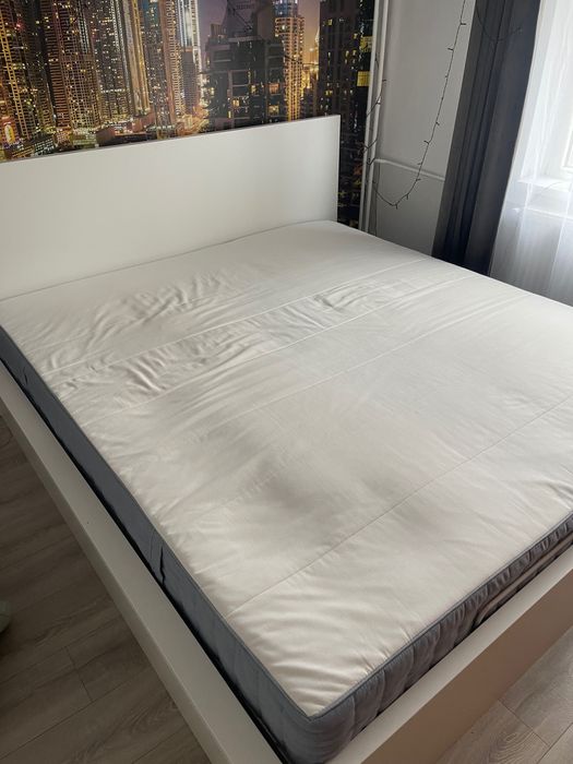 Saltea cu arcuri 180x200