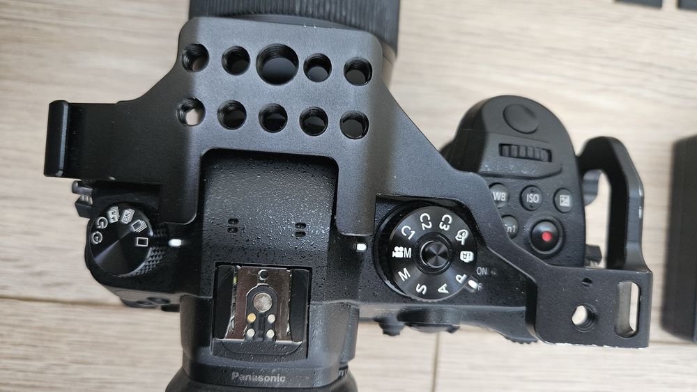 Lumix GH5, Sigma 16mm 1.4, smallrig