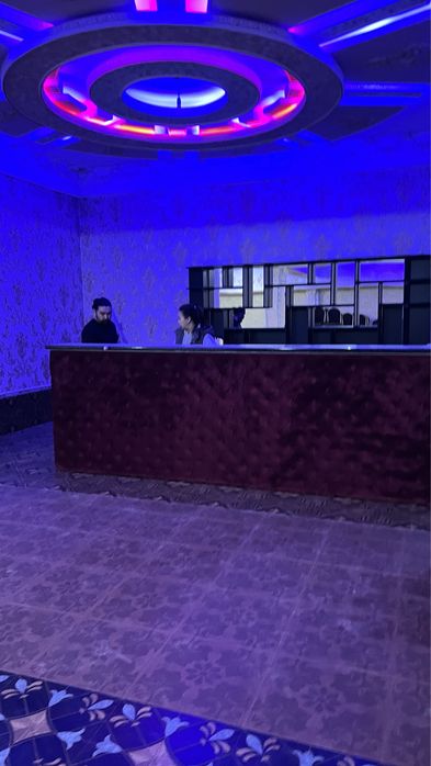 Барная стойка с подсветкой