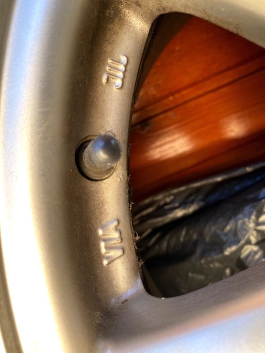 Jante aliaj, Model KBA 45582, 5x114,3 R15 + Anvelope iarna Bridgestone