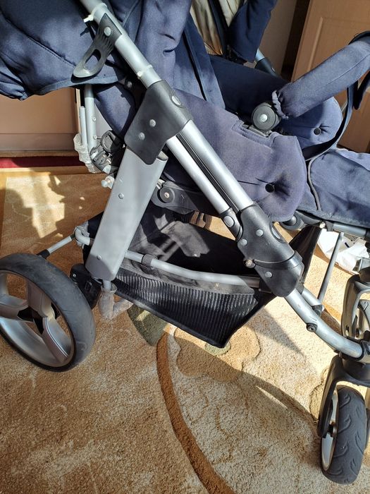 Продаётся коляска зима лето