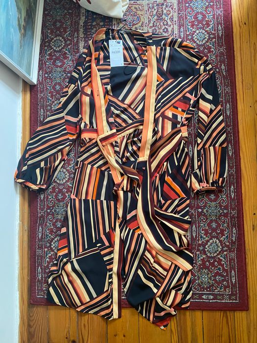 Платье из Англии, Zara