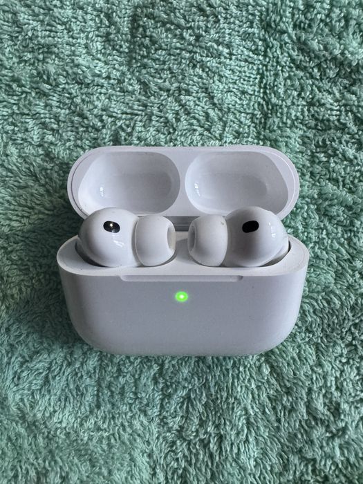 AirPods 3 Pro белые