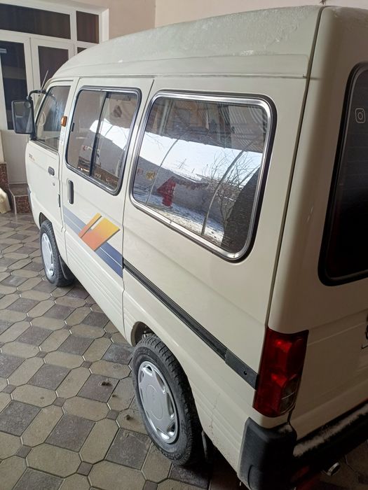 Damas                   .