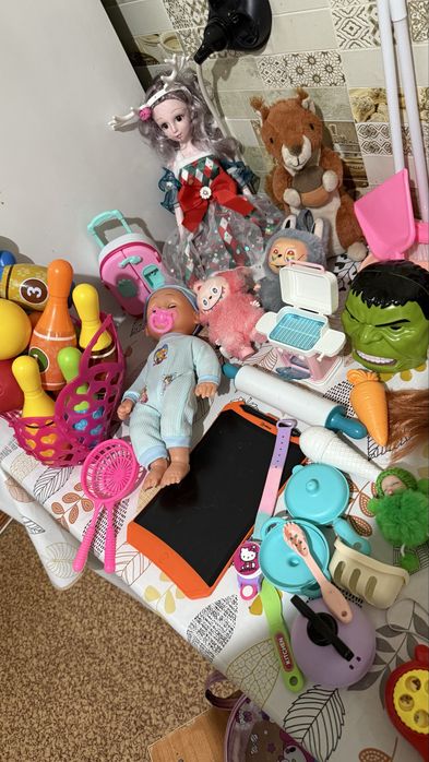 Продам набор игрушек