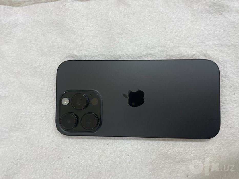 Iphone 16 pro Black