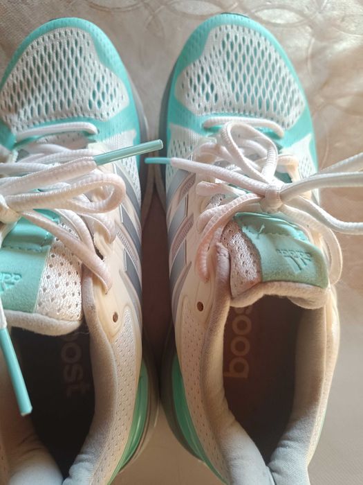 Маратонки Adidass