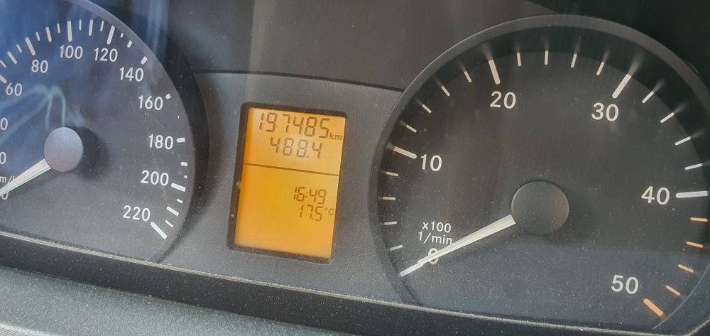 MERCEDES-BENZ Vito 2012 — imagine 4