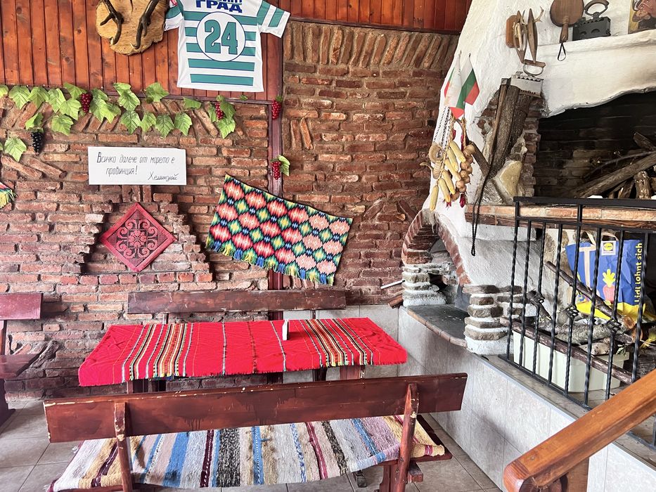 Продава се Заведение в с. Баня, Област Бургас - 1 кв.м за 500000 €/кв.м - Снимка #10