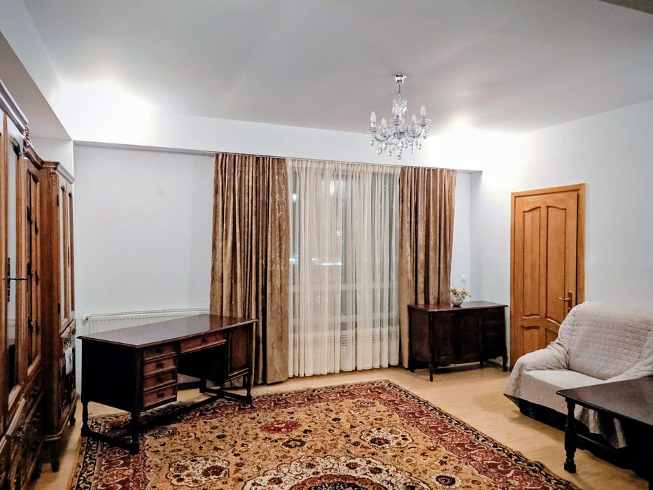 Apartament trei camere mobilat si utilat, langa Kaufland, loc parcare