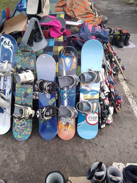 Продавам детски ски и сноуборд