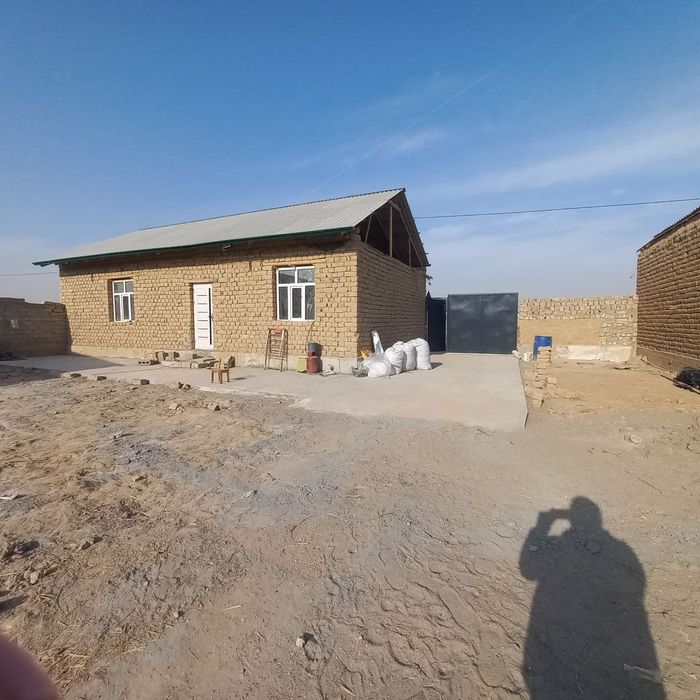 Карши участка сотилади