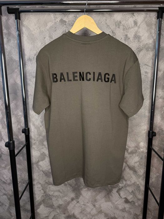 Tricou Balenciaga
