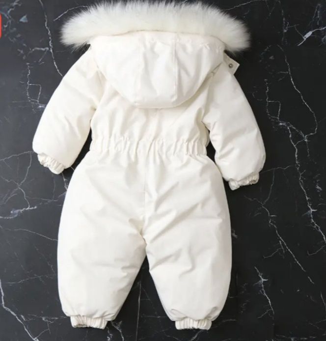 Продам комбинезон зимний