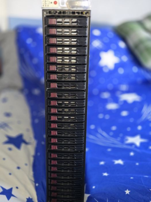 3 x Server Supermicro's SC216 chassis family– 24× SSD Intel Enterprise – 11,52 TB – Dual Xeon – 128 GB RAM – 6×10Gbps