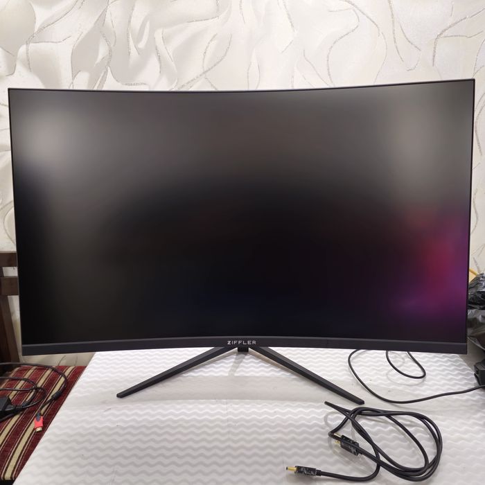 Продам монитор ZIFFLER 32 диагональ