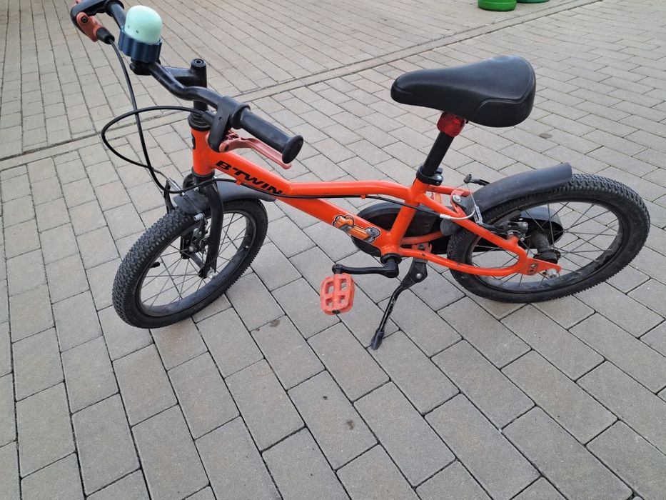 Vand bicicleta 16 inch 490 ron neg.