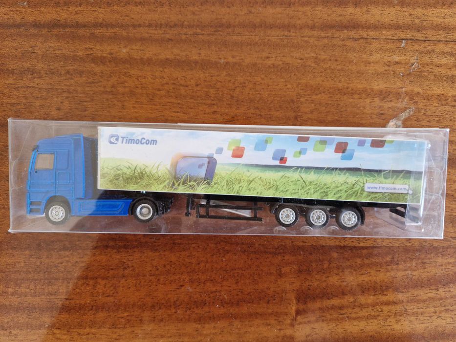 Продавам камионче Мерцедес