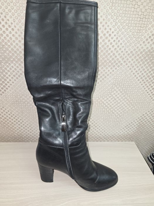 Продам сапоги зимние.