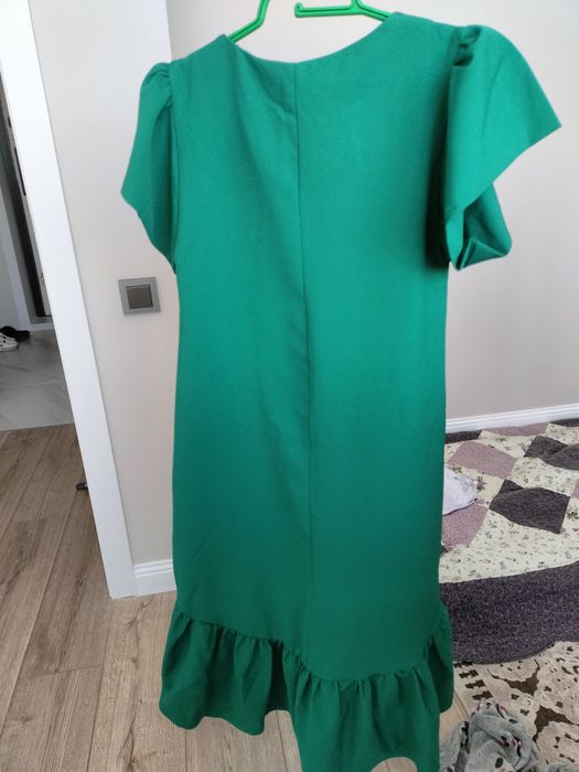 Платье вечернее розовое и зелёное