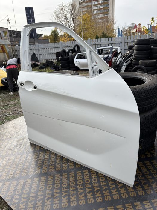 Врата БМВ Х1 Е84/BMW X1 E84