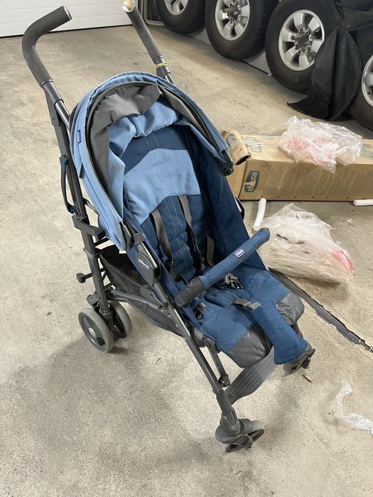 Коляска прогулочная chicco трость