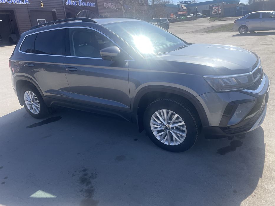 Volkswagen taos 2021г