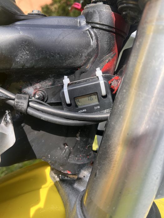 Se vinde susuki rmz250