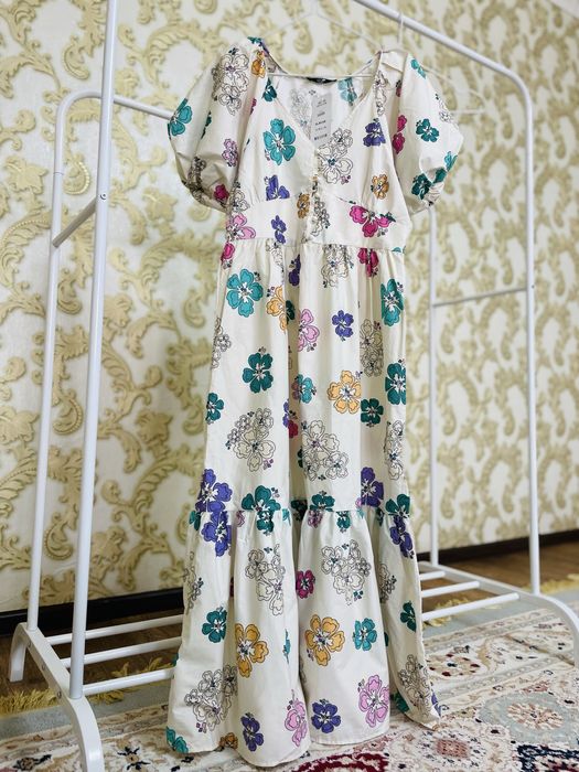 Белый новфй футболка