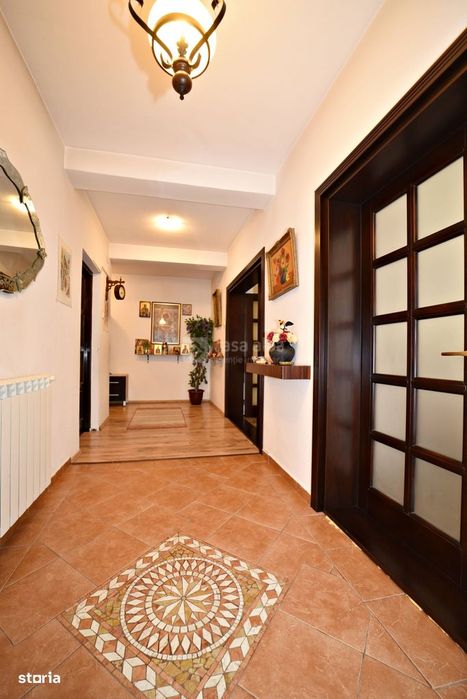 Proprietate cu panorama deschisa, constructie robusta | apus memorabil