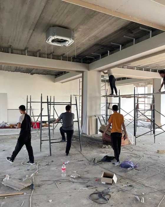 Продаётся здание, Новый Узбекистан, первая линия, под ресторан, офис