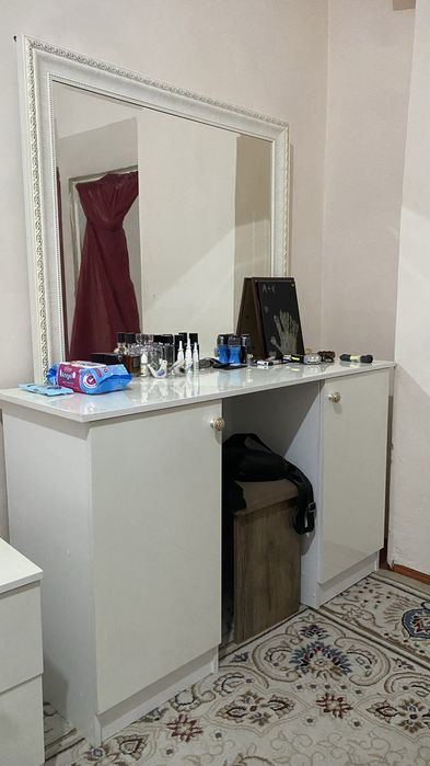 Спальний гарнитур