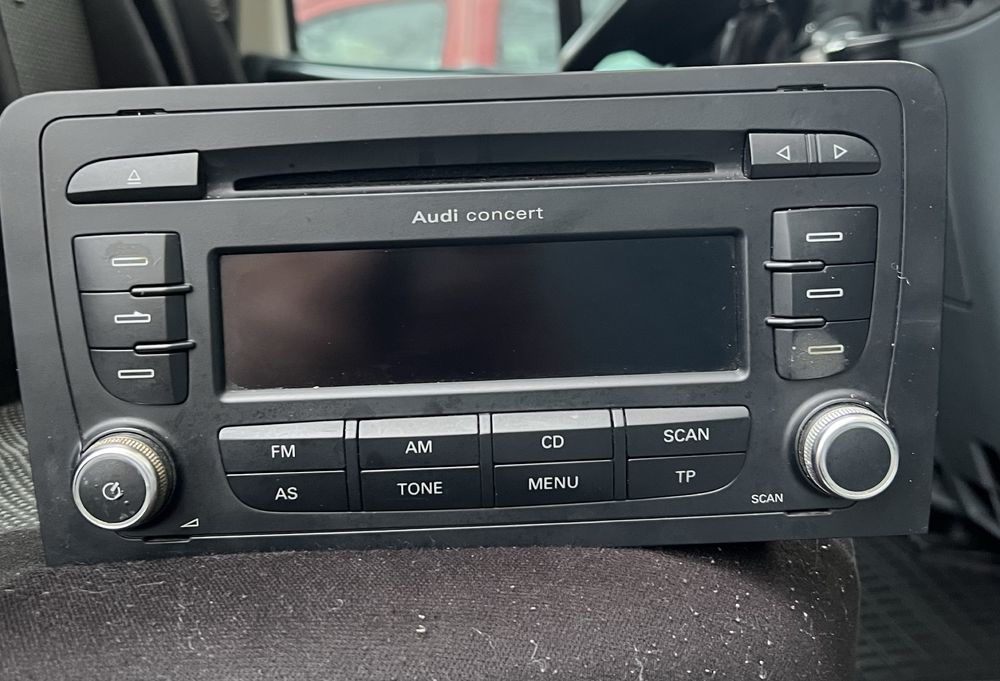 Радио за ауди а3 2008 -2012