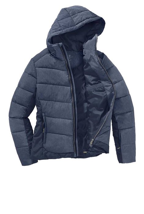 Женские куртки от немецкого бренда Tchibo.