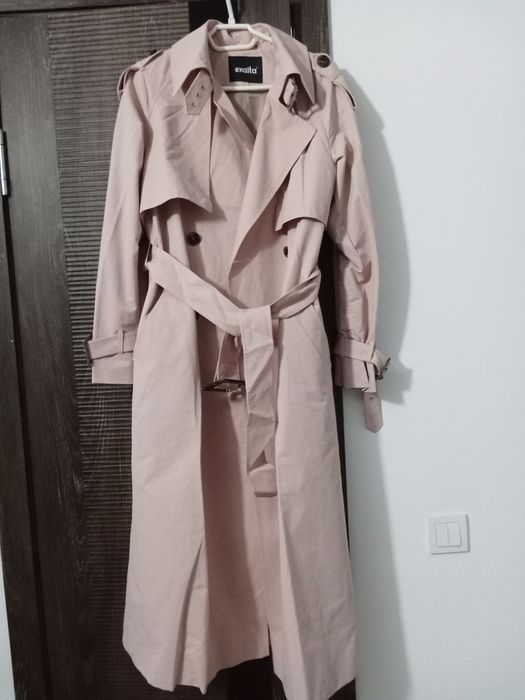 Тренч новый розовый