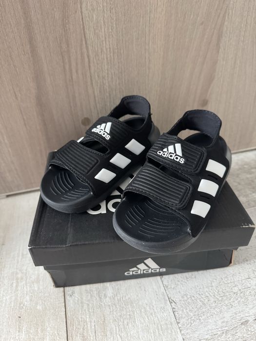 Детски сандали Adidas