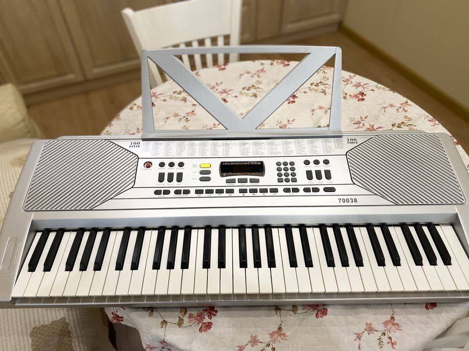 Синтезатор