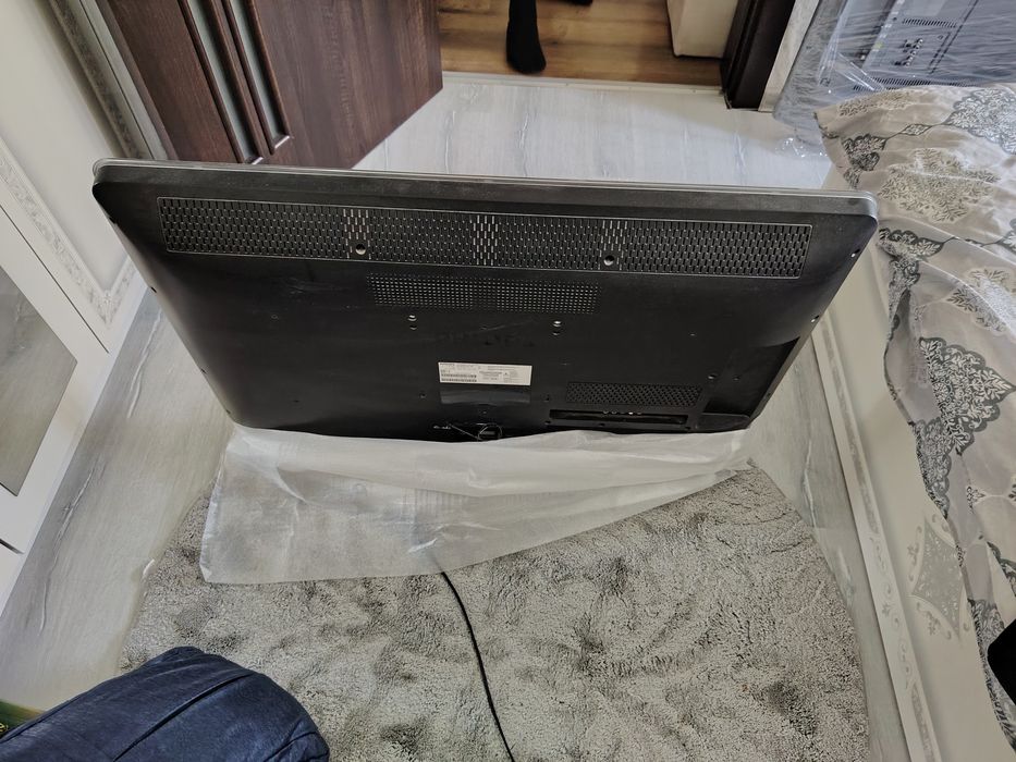 Philips 40” Full HD TV
