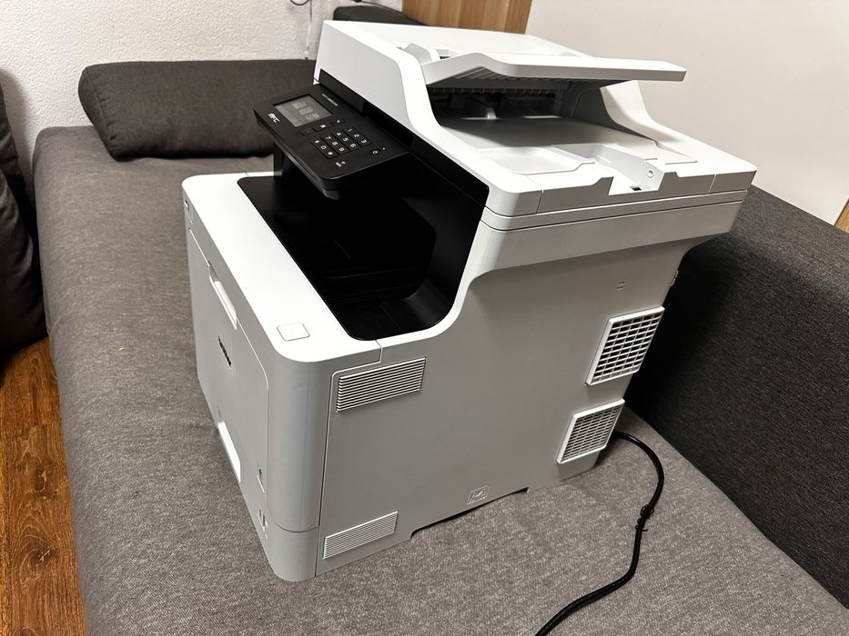 Vând Imprimantă Multifuncțională Laser Color Brother MFC-L8690CDW - CA NOUĂ