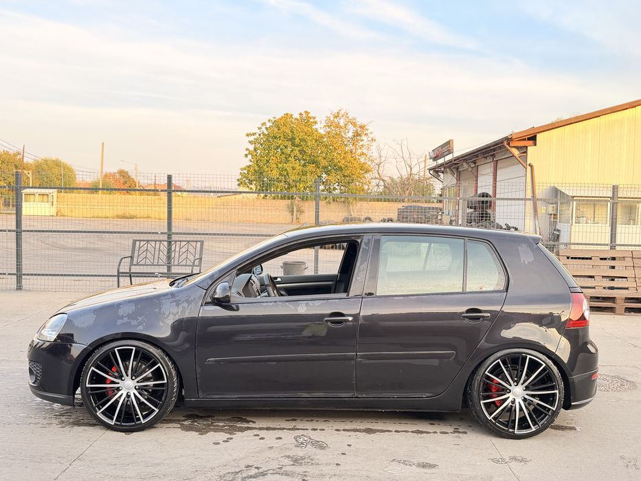 VOLKSWAGEN Golf 2005 — imagine 4