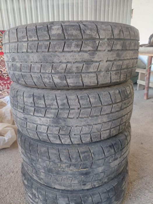 Продам шины б/у