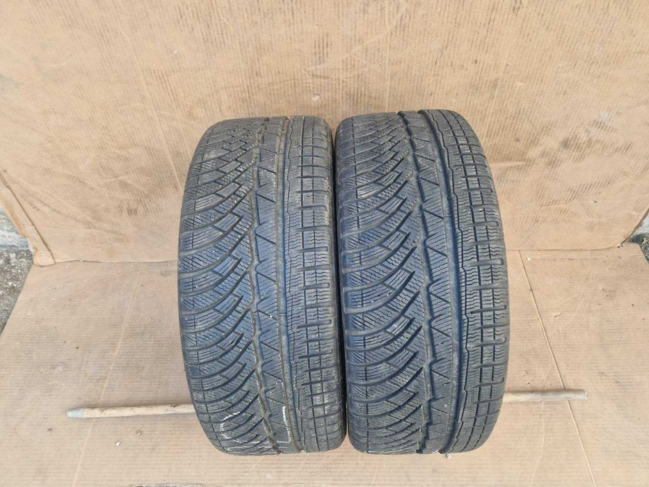 2 Michelin R19 225/40
Зимни гуми 
DOT3018